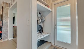 702 E 5th St, Auburn, IN 46706
