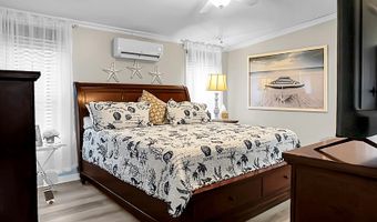 220 Albacore Rd, Bonneau, SC 29431