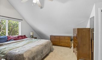 8830 Banjo Cir, Anchorage, AK 99502