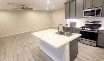 8051 California Pine St, Las Vegas, NV 89166