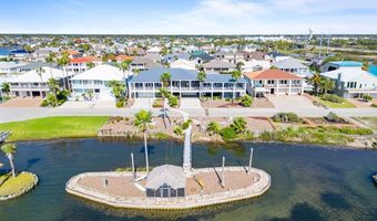 134 Bay Harbor Dr, Aransas Pass, TX 78336
