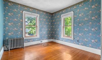 48 Palmer St, Arlington, MA 02474