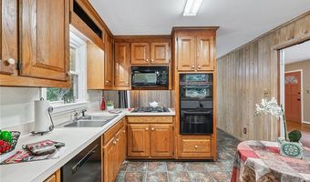 1444 Juneau Ct, Tucker, GA 30084