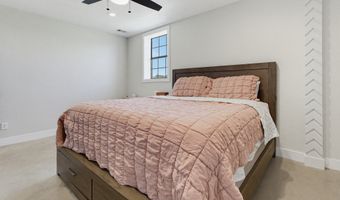 129 Coyote Cave Ln, Alvord, TX 76225