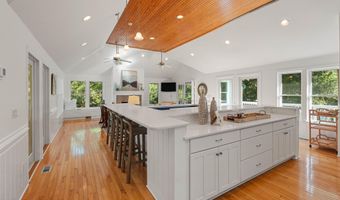 114 N Bald Head Wynd, Bald Head Island, NC 28461
