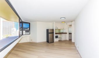 1700 Ala Moana Blvd 1801, Honolulu, HI 96815