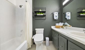 504 ORANGE Dr 11, Altamonte Springs, FL 32701