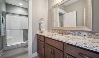25018 Eagle Vista Dr, Adel, IA 50003