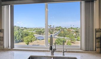 3016 Alta Vista Dr, Fallbrook, CA 92028
