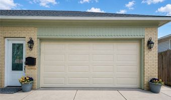 135 Alberta Dr, Amherst, NY 14226