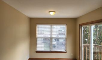 775 Highview Ct, Antioch, IL 60002