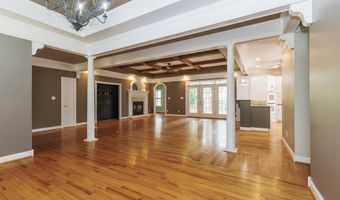 2110 Dena Dr, Anderson, IN 46017