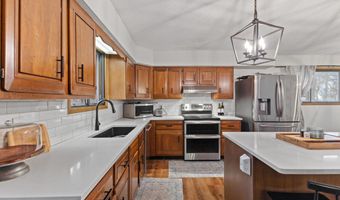 23 NE 70th Pl, Ankeny, IA 50023