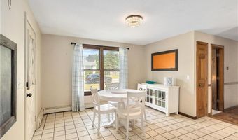 9 Plantation Dr, Cumberland, RI 02864