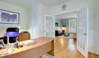 412 JEFFERSON St, Annapolis, MD 21403