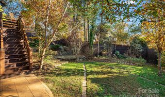 12 Pelham Rd, Asheville, NC 28803