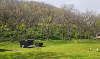 1240 N Main St, Altura, MN 55910