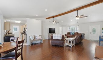 10835 Rosemar, Adkins, TX 78101