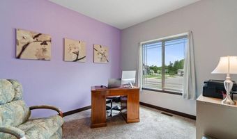 1604 St Andrews Dr, Altoona, WI 54720