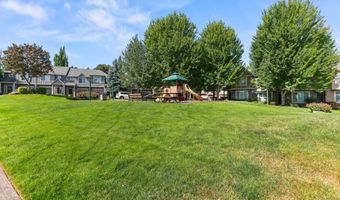 2345 NW OAK KNOLL Pl, Beaverton, OR 97006