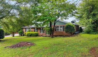 101 Hendrix Ct, Boiling Springs, SC 29316