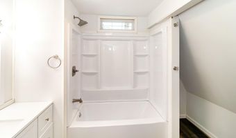 608 N Main St, Bicknell, IN 47512