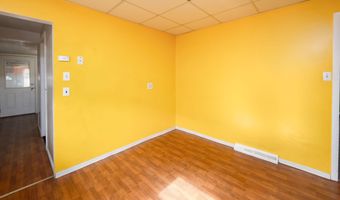 507 E 9th St, Auburn, IN 46706