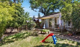 795 Twin Pines Cir, Ashland, OR 97520