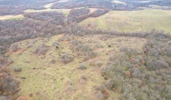 576 Th Ave, Albia, IA 52531