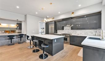 636 W Lemon, Arcadia, CA 91007