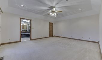 8896 Classic View Dr, Indianapolis, IN 46217