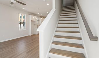 249 10th St, Auburn, GA 30011