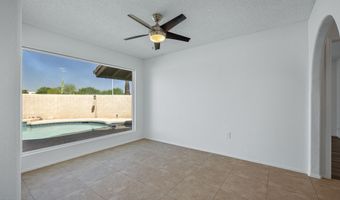 444 S MEADOWS Dr, Chandler, AZ 85224