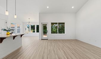 776 SPYGLASS Dr, Bandon, OR 97411