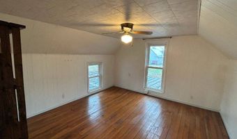 658 County Road 1000 N, Albion, IL 62806