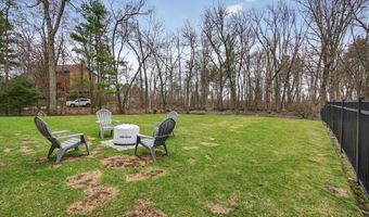 21 Greybirch Rd, Andover, MA 01810