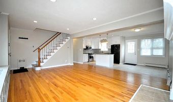 40 Mark St, Bristol, CT 06010