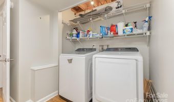 7215 Connan Ln, Charlotte, NC 28226