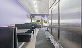 620 Killingly St, Johnston, RI 02919