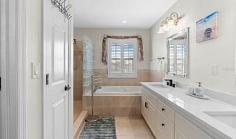 830 GOLF ISLAND Dr, Apollo Beach, FL 33572