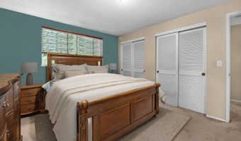 275 W NIAGARA Ave, Astoria, OR 97103