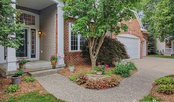 5420 Clemwood Ct SE, Ada, MI 49301