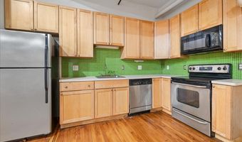 325 Lafayette St 8208, Bridgeport, CT 06604