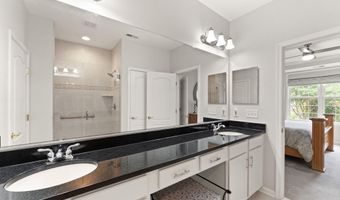 44360 OAKMONT MANOR Sq, Ashburn, VA 20147