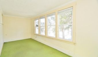 2 W Broadway, Bangor, ME 04401