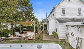 210 N BEACH Ave, Beach Haven, NJ 08008