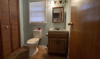 7725 S Oak Dr, Indianapolis, IN 46227