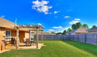 1213 Greenfield Ave, Yukon, OK 73099