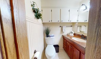 826 Minnie Maddern St, Albert Lea, MN 56007