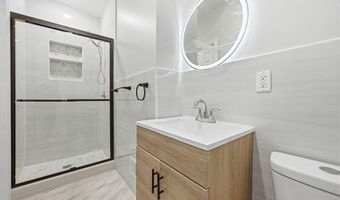429 KENNEDY Blvd, Bayonne, NJ 07002
